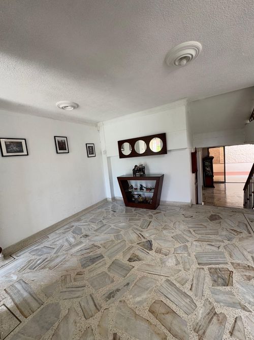 Casa de 4 alcobas en venta en Altos De Guadalupe, Cali, 171 m² · foto 13 de 15