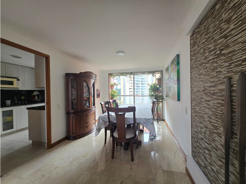 Apartamento en venta en El Poblado, Medellín 5