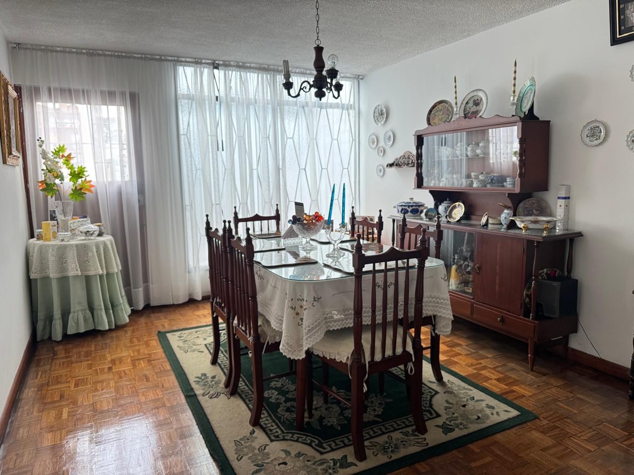 Casa en venta en Las Villas, Bogotá · foto 3 de 17