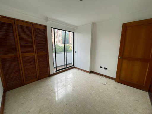 Apartamento en arriendo en Castropol, Medellín · foto 11 de 20