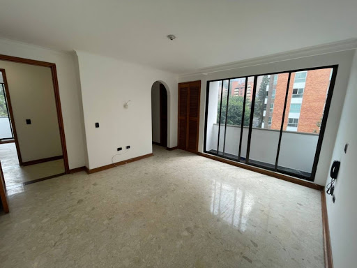 Apartamento en arriendo en Castropol, Medellín · foto 15 de 20