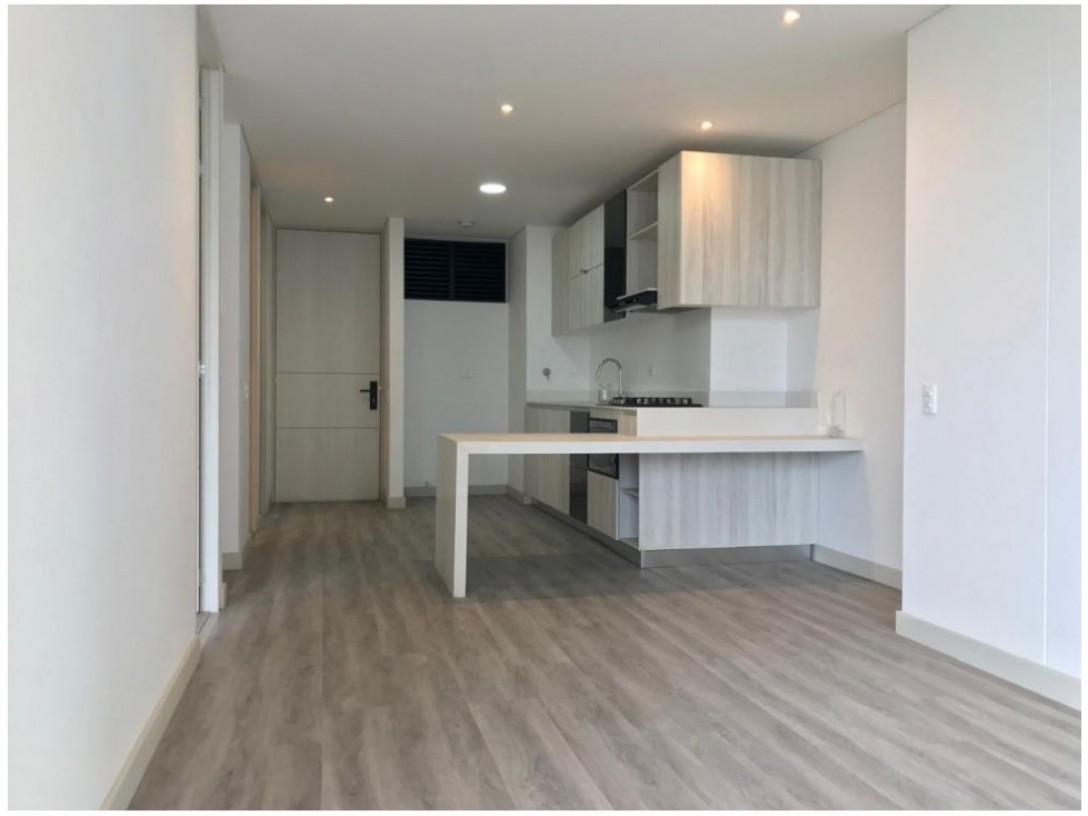 Apartamento en venta en El Poblado, Medellín 2