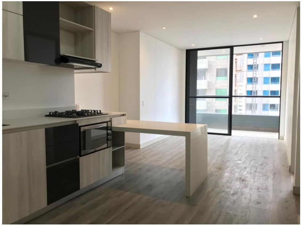 Apartamento en venta en El Poblado, Medellín 3