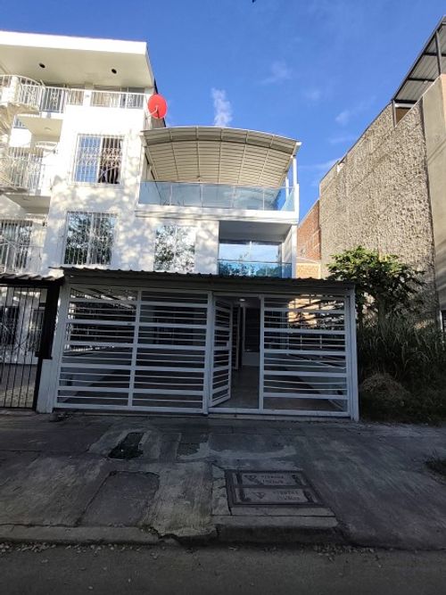 Casa de 4 alcobas en venta en Ciudad 2000, Cali, 90 m² · foto 3 de 21