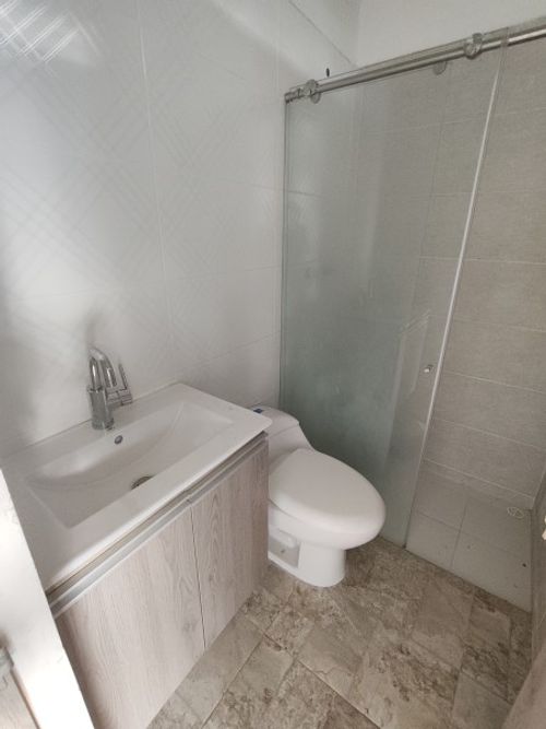 Casa de 4 alcobas en venta en Ciudad 2000, Cali, 90 m² · foto 13 de 21