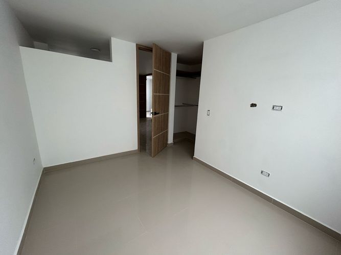 Edificio en venta en El Ingenio, Cali, 788 m² · foto 5 de 12
