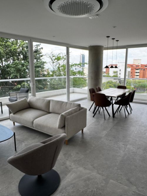 Apartamento de 3 alcobas en venta en Santa Monica, Cali, 204 m² · foto 3 de 22