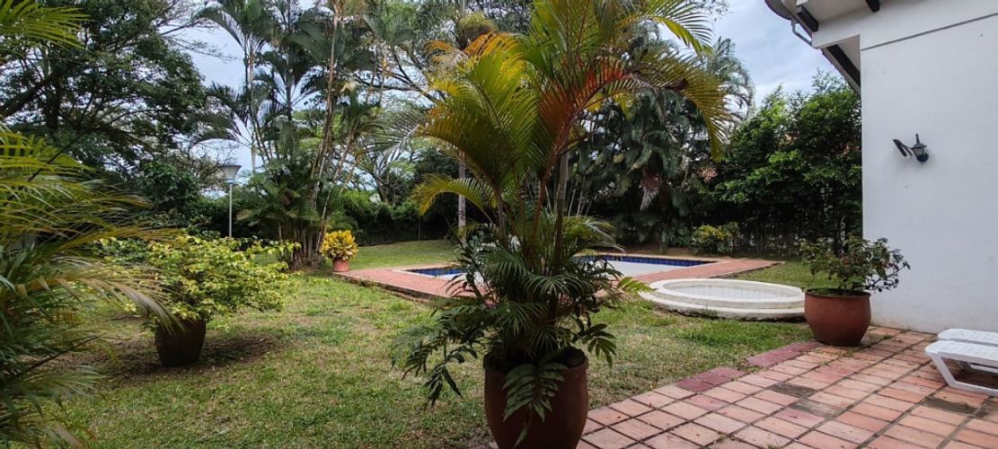 Casa de 4 alcobas en venta en La Morada, Jamundí, 394 m² · foto 19 de 24
