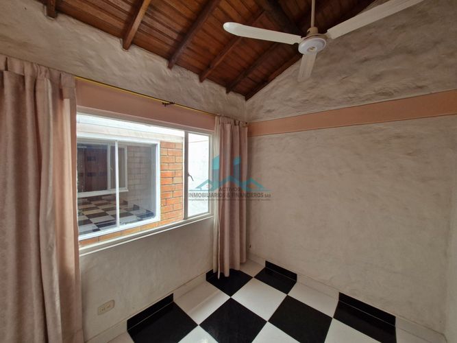 Casa de 3 alcobas en venta en Ub. Los Guaduales, Girardot, 94 m² · foto 15 de 21