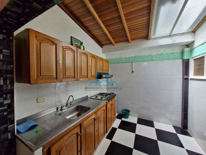 Casa de 3 alcobas en venta en Ub. Los Guaduales, Girardot, 94 m² · foto 6 de 21