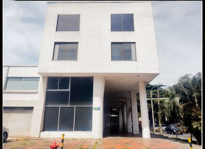 Edificio en venta en San Vicente, Cali, 1837 m² · foto 4 de 12