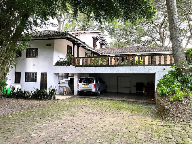 Casa de 3 alcobas en venta en Bellavista, Cali, 663 m² · foto 16 de 16