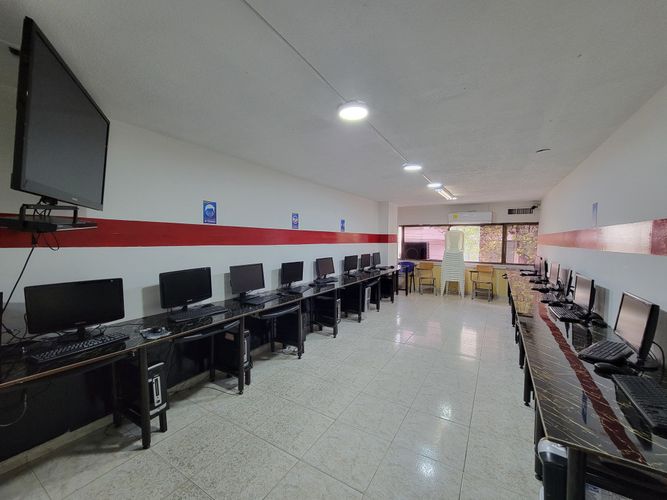 Local en venta en Versalles, Cali, 237 m² · foto 6 de 16