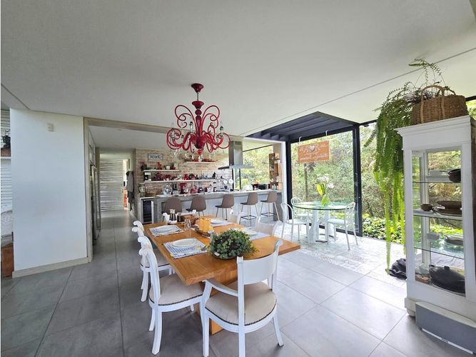 Casa de 3 alcobas en venta en Loma Del Escobero, El Retiro, 483 m² · foto 2 de 22