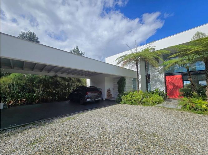 Casa de 3 alcobas en venta en Loma Del Escobero, El Retiro, 483 m² · foto 19 de 22