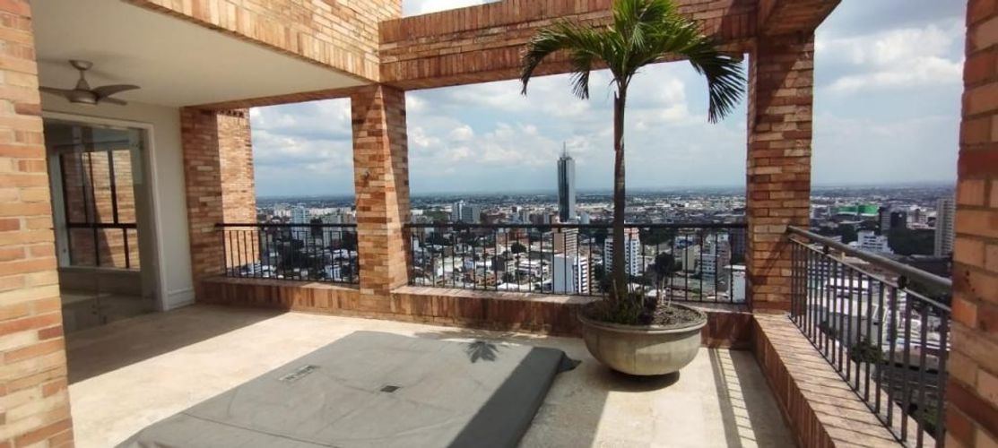 Apartamento en venta en Juanambu, Cali · foto 2 de 22