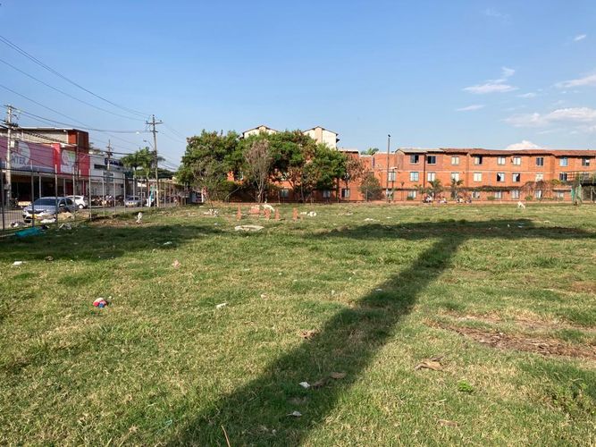 Lote en venta en Junin, Cali, 7446 m² · foto 6 de 13