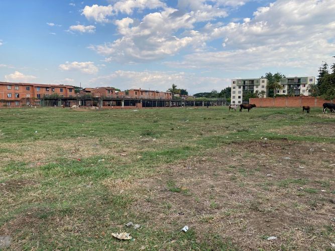 Lote en venta en Junin, Cali, 7446 m² · foto 13 de 13