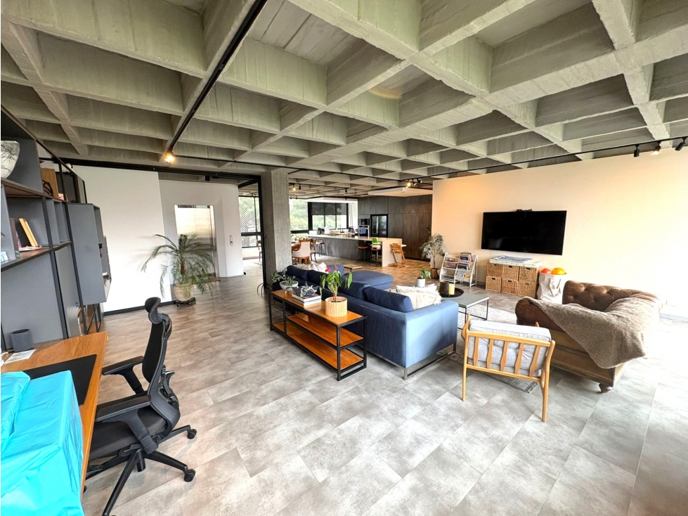Apartamento en venta en El Poblado, Medellín 3