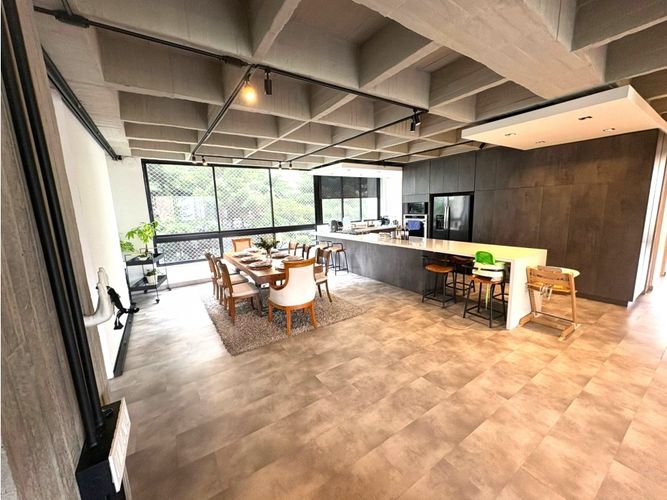 Apartamento de 3 alcobas en venta en El Diamante No. 2, Medellín, 230 m² · foto 10 de 24