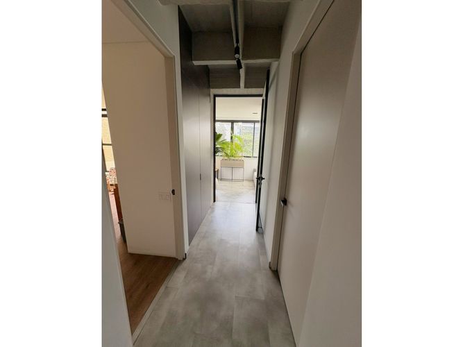 Apartamento de 3 alcobas en venta en El Diamante No. 2, Medellín, 230 m² · foto 14 de 24