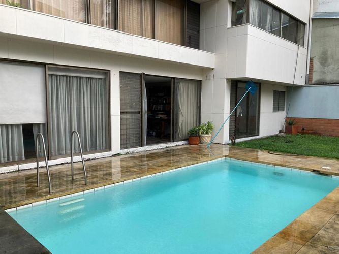 Edificio en venta en Arboledas, Cali, 374 m² · foto 12 de 12
