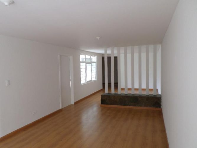 Casa de 9 alcobas en venta en Santa Rita, Cali, 478 m² · foto 4 de 16