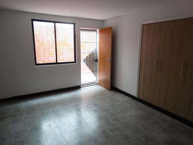 Casa de 9 alcobas en venta en Santa Rita, Cali, 478 m² · foto 10 de 16