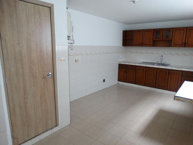 Casa de 9 alcobas en venta en Santa Rita, Cali, 478 m² · foto 14 de 16