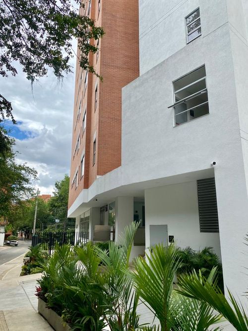 Apartamento en venta en Santa Rita, Cali · foto 5 de 23