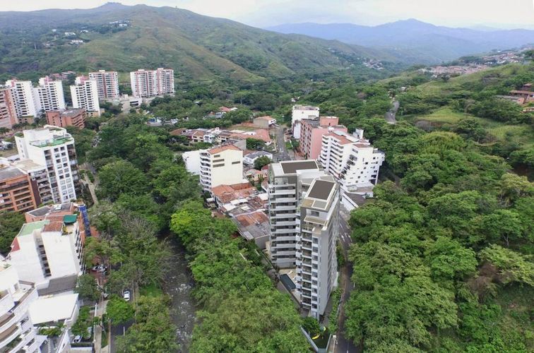 Apartamento en venta en Santa Rita, Cali · foto 19 de 23
