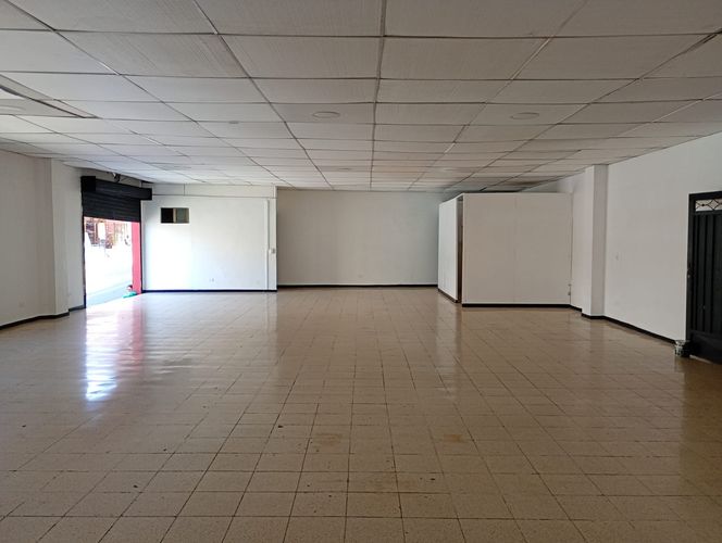 Consultorio en venta en Lalinde, Medellín, 32 m² · foto 9 de 14