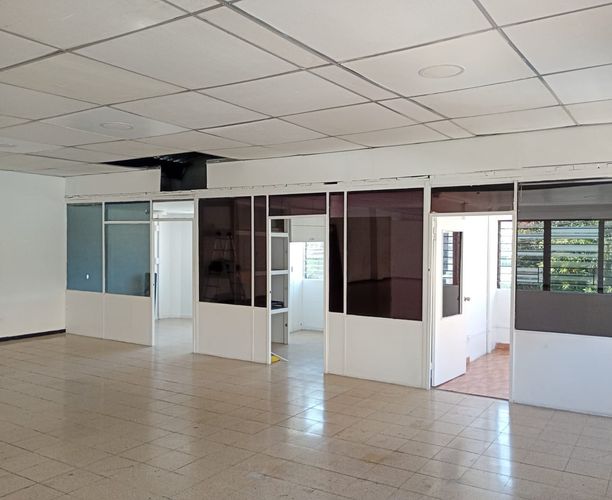 Consultorio en venta en Lalinde, Medellín, 32 m² · foto 12 de 14