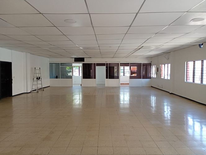 Consultorio en venta en Lalinde, Medellín, 32 m² · foto 7 de 14