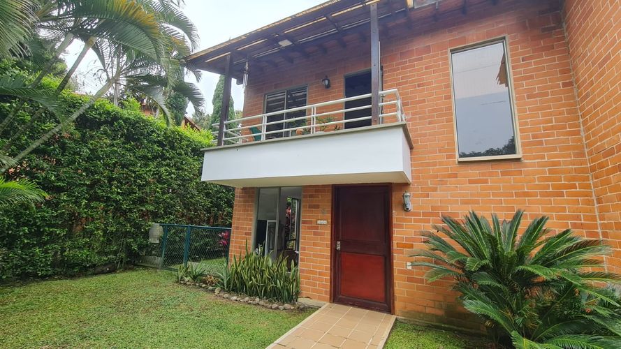 Casa de 4 alcobas en venta en Pance Alto, Cali, 330 m² · foto 3 de 24
