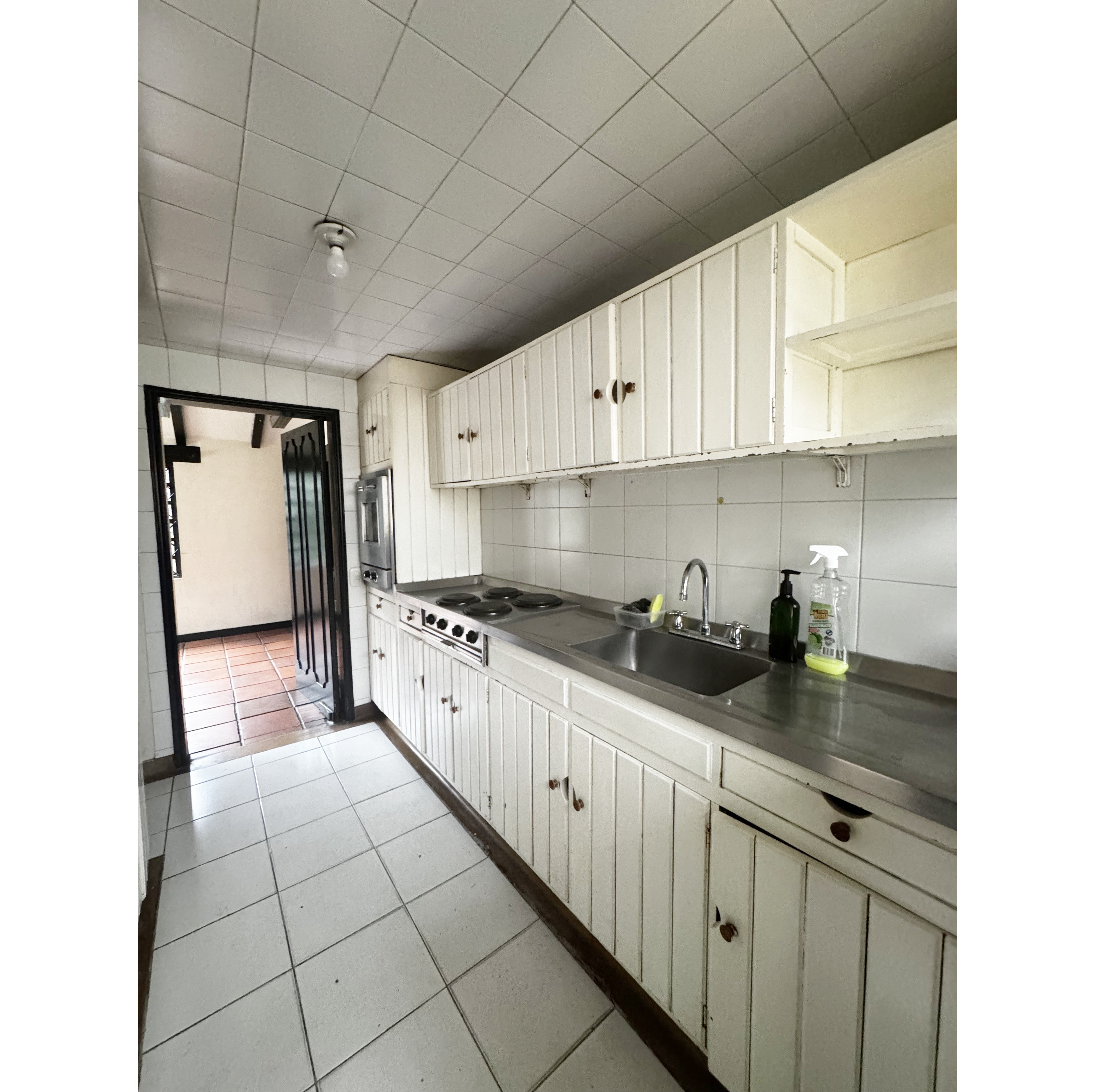 Casa en venta en Alhambra, Bogotá · foto 8 de 24