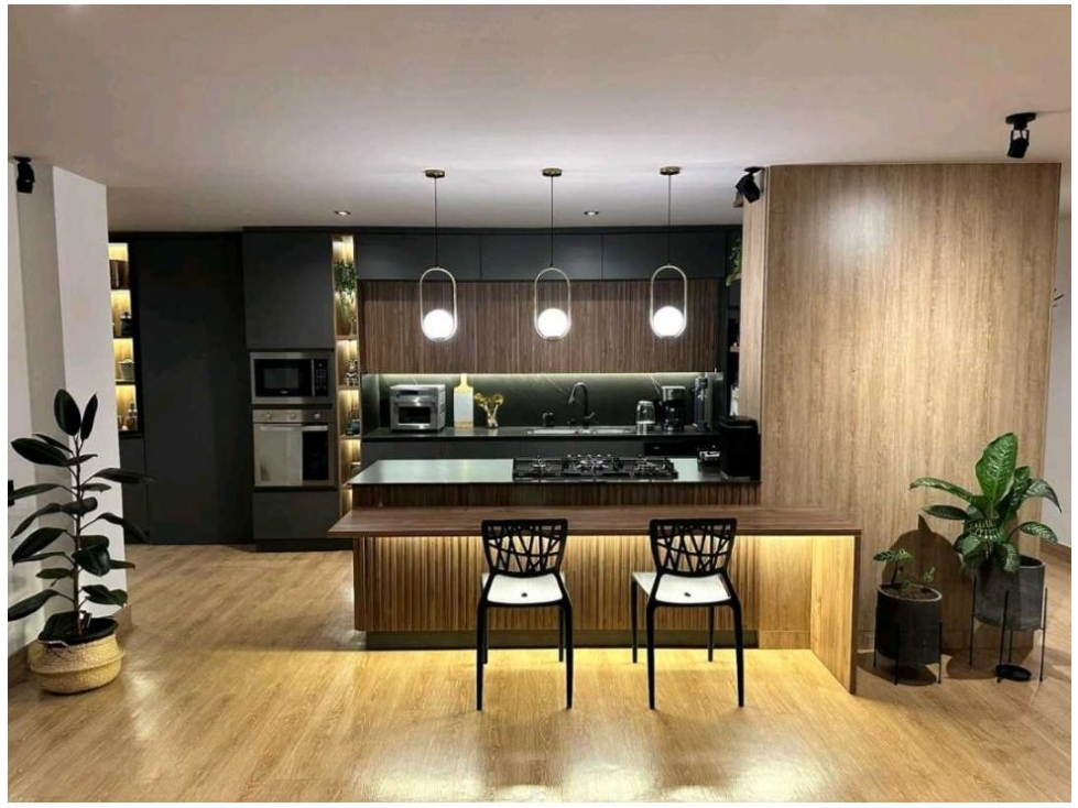 Apartamento en venta en El Poblado, Medellín 3