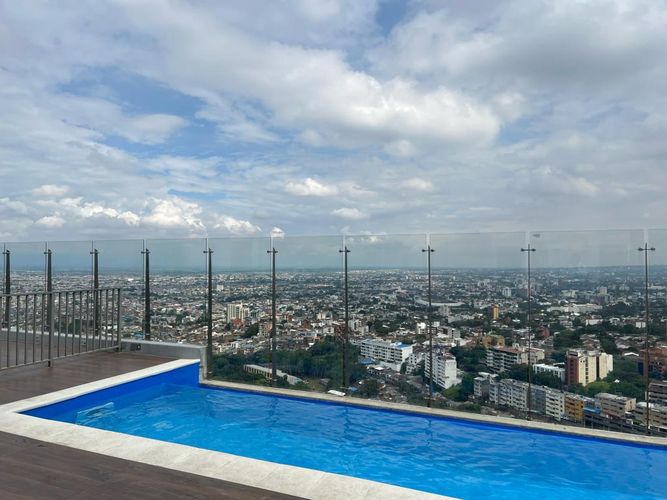Apartamento de 3 alcobas en venta en Bellavista, Cali, 143 m² · foto 3 de 11