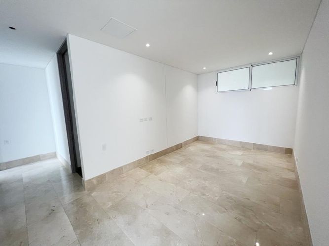 Apartamento de 3 alcobas en venta en Bellavista, Cali, 143 m² · foto 6 de 11
