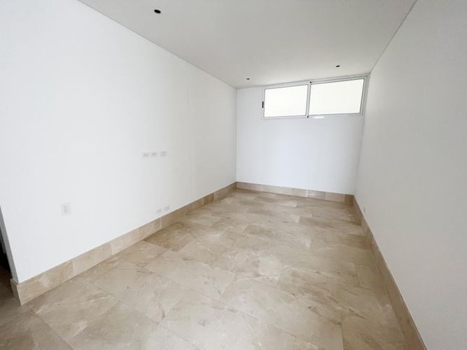 Apartamento de 3 alcobas en venta en Bellavista, Cali, 143 m² · foto 9 de 11