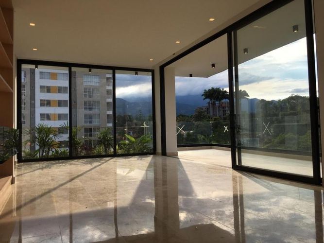 Apartamento de 3 alcobas en venta en Ciudad Jardin, Cali, 244 m² · foto 7 de 17
