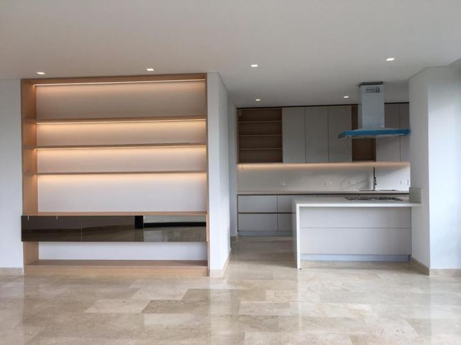 Apartamento de 3 alcobas en venta en Ciudad Jardin, Cali, 244 m² · foto 12 de 17