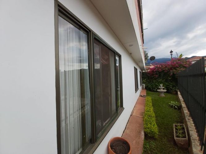 Casa de 4 alcobas en venta en La Reforma, Cali, 480 m² · foto 3 de 7