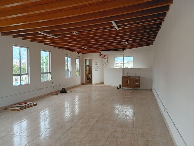 Oficina en arriendo en Trinidad, Medellín, 73 m² · foto 6 de 6