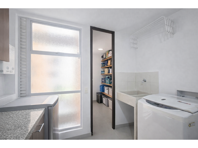 Apartamento de 3 alcobas en venta en La Inmaculada, Envigado, 124 m² · foto 7 de 22