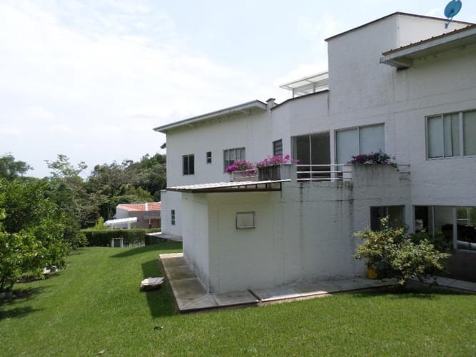 Casa de 4 alcobas en venta en Verde Horizonte, Jamundí, 419 m² · foto 3 de 24