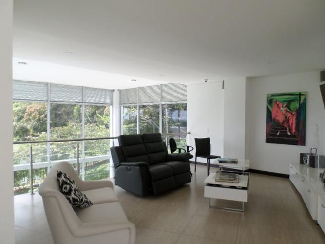 Casa de 4 alcobas en venta en Verde Horizonte, Jamundí, 419 m² · foto 6 de 24