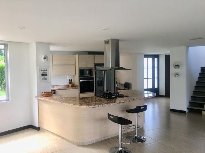 Casa de 4 alcobas en venta en Verde Horizonte, Jamundí, 419 m² · foto 15 de 24