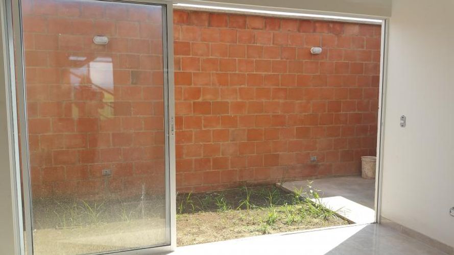 Casa de 4 alcobas en venta en Paso De La Bolsa, Jamundí, 226 m² · foto 3 de 10
