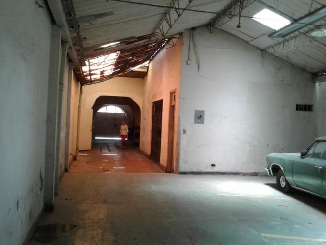 Casa de 5 alcobas en venta en Versalles, Cali, 300 m² · foto 3 de 5